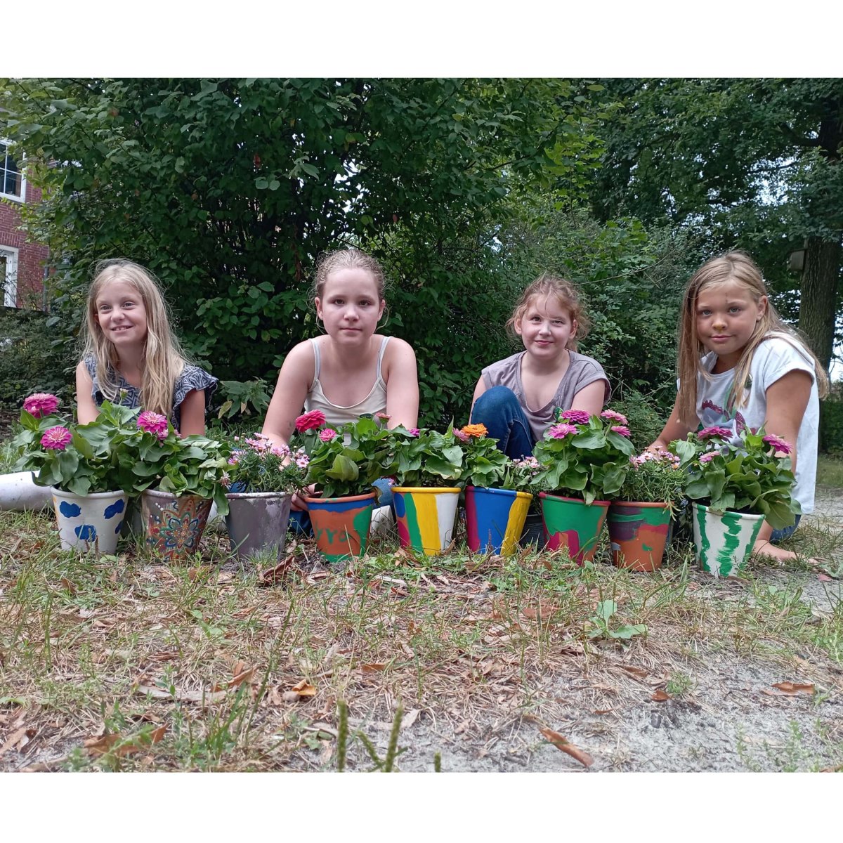 Blumentöpfe bemalen